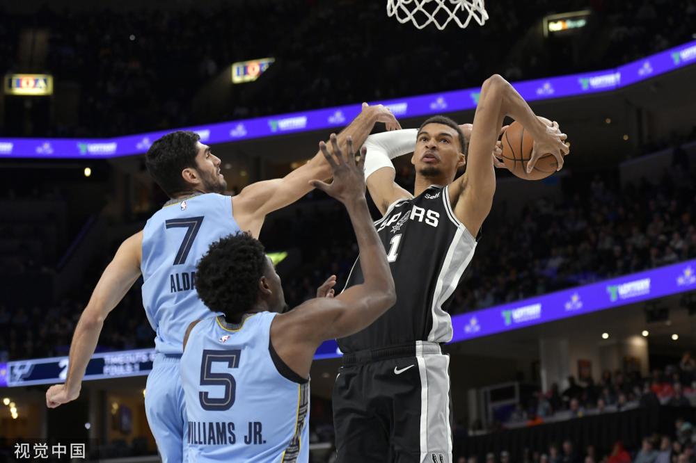 多面手中卫 多面手中卫