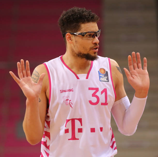 拜仁目前在 拜仁目前在