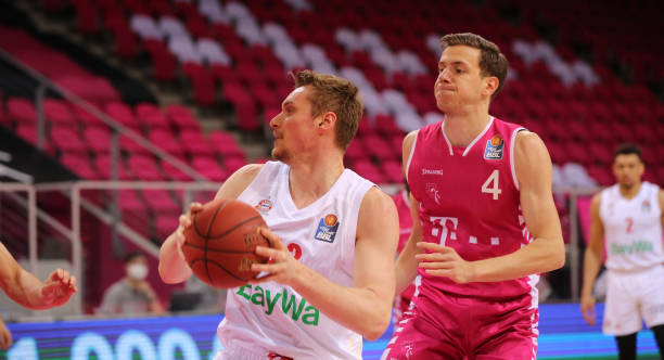 詹姆斯的影 詹姆斯的影