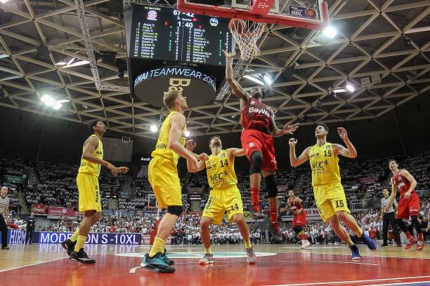 体育直击CBA：广东大胜天津迎来4连胜