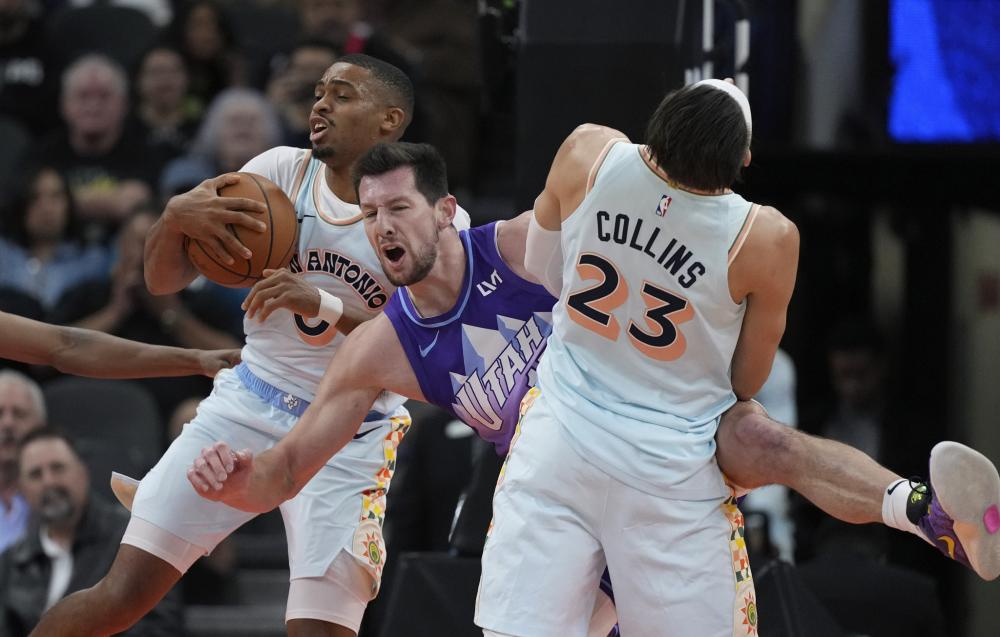 对抗中尤为 对抗中尤为